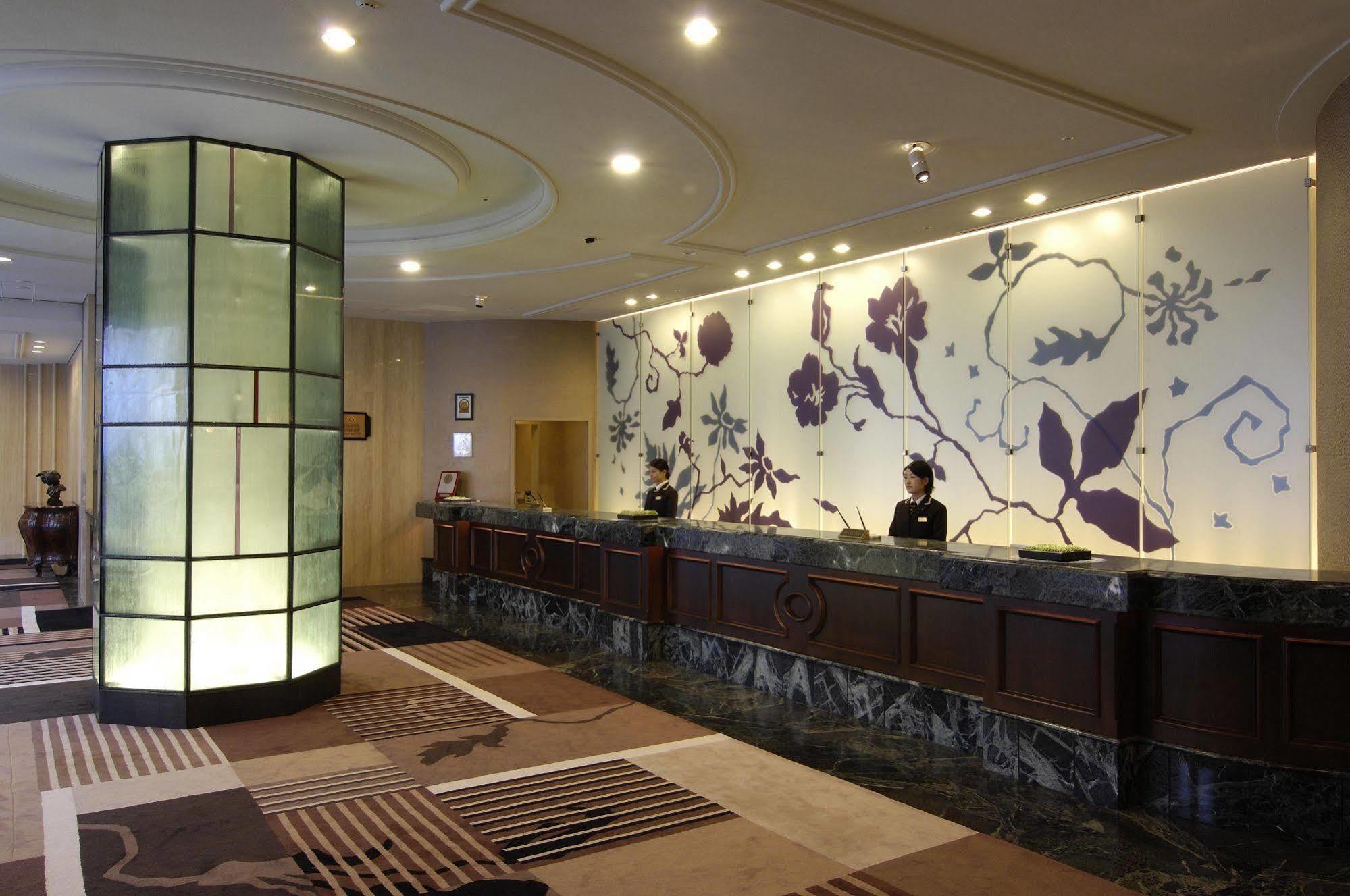 Royal Oak Hotel Spa & Gardens Otsu Exterior foto
